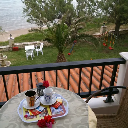 Psarou Apartment